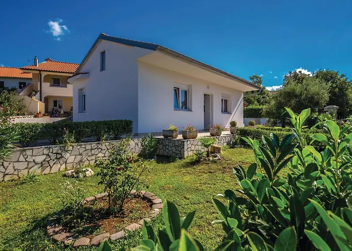 Awesome Home In Kostrena With Wifi